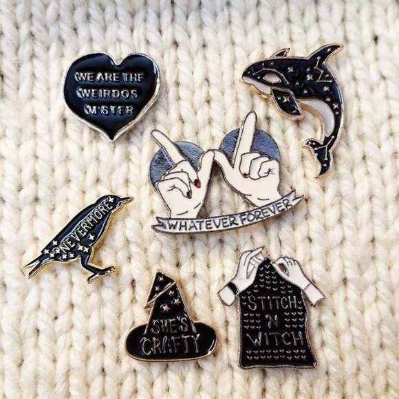 Enamel Pins Mystery box! Includes 5 pins. - Picture 2 of 8